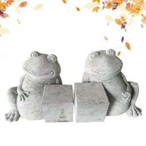 frog statue