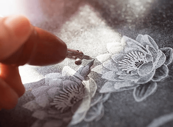 Crafting Meaningful Tributes: How to Design a Headstone Engraving