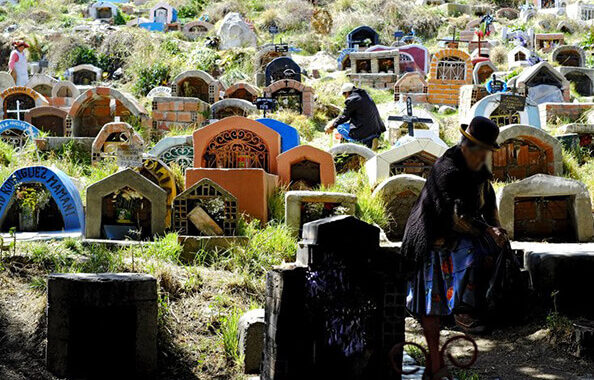 Dead celebrations headstone culture