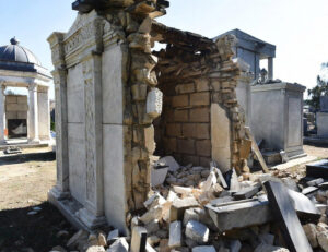 What happens if a mausoleum burial wall is destroyed