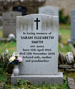 Do you put a maiden name on a headstone in the UK